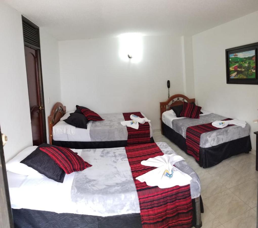 Hotel La Puerta Del Sol 라 베가 외부 사진